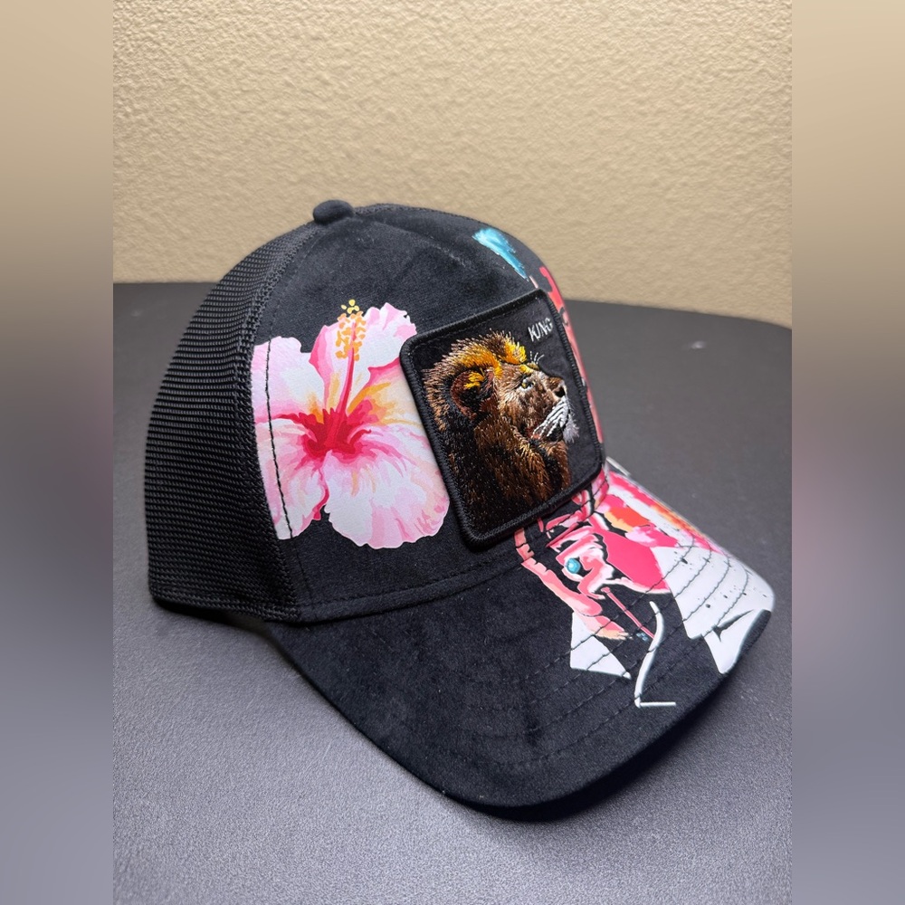 Custom Goorin Bros “KING” Lion Pop Art Trucker Hat - Picture 2 of 5